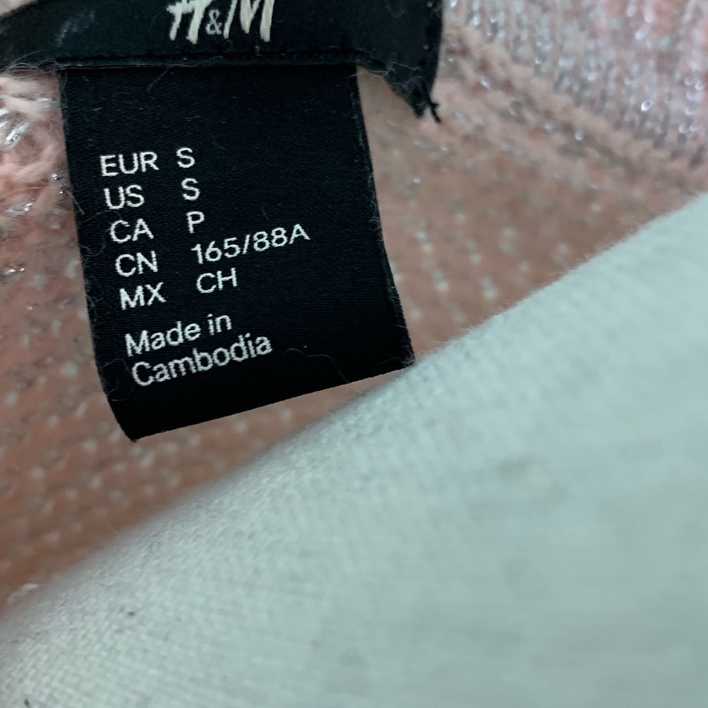 {H&M} sweater - Picture 3 of 4